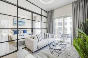 Luxury at Socio Dubai Hills, 2 Beds, Sleeps 4